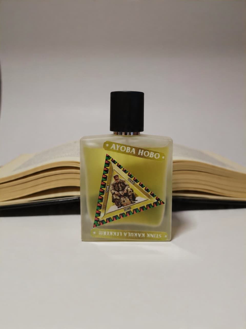 GOM / GLUE / INHLAKA